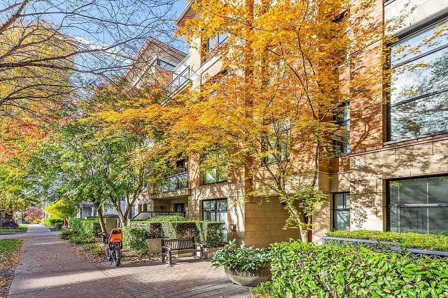 104 2065 W 12th Avenue