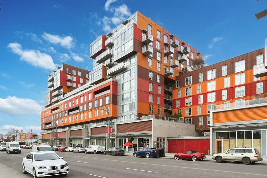 1108 933 E Hastings Street