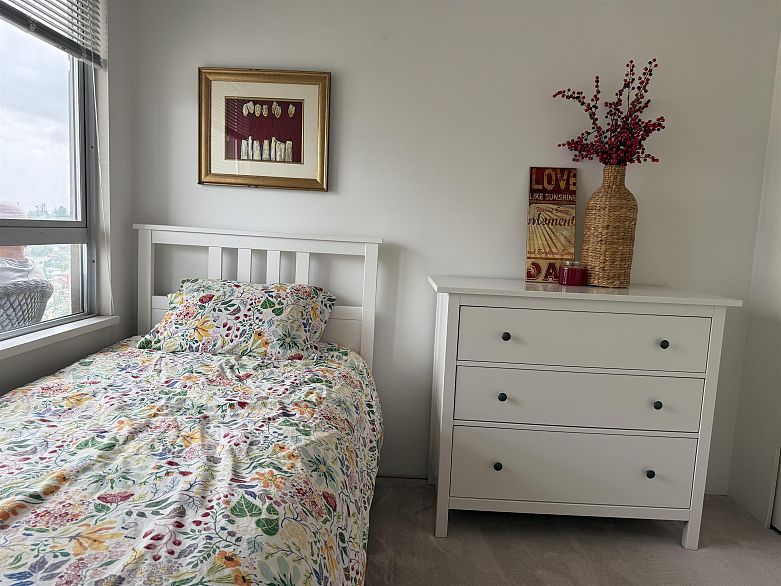 1203 5189 Gaston Street