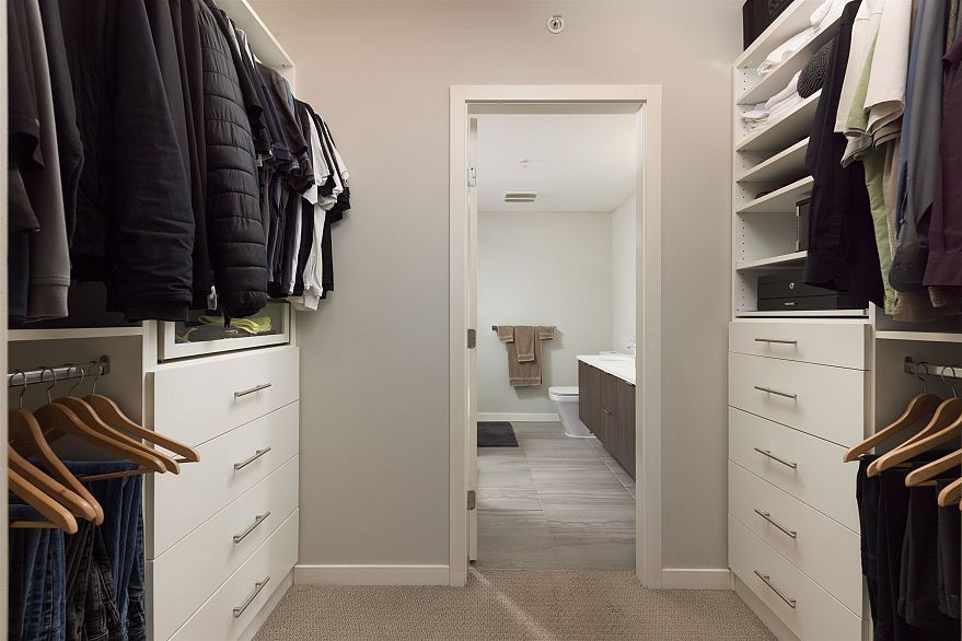 225 2888 Cambie Street