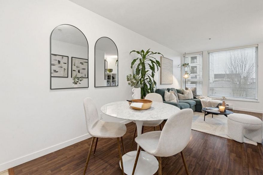 306 2636 E Hastings Street