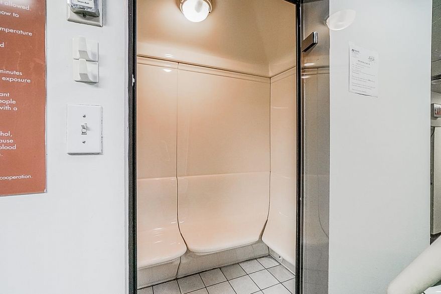 302 1177 Hornby Street