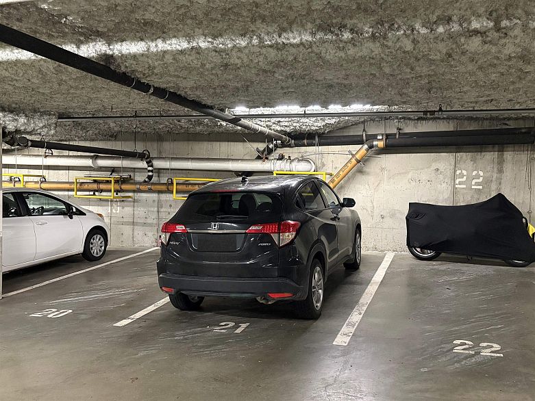 321 2680 W 4th Avenue