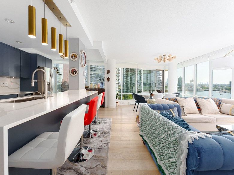 1006 980 Cooperage Way