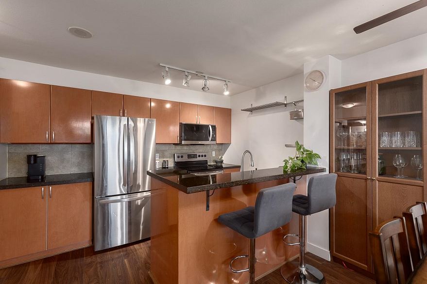 1109 2763 Chandlery Place