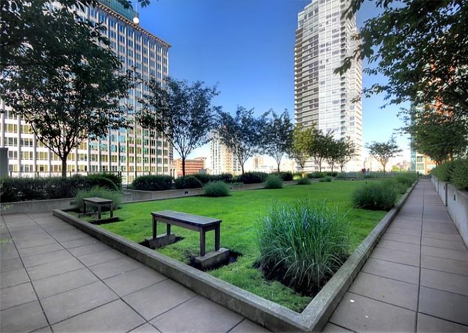 1522 938 Smithe Street