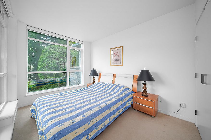 TH12 5989 Walter Gage Road