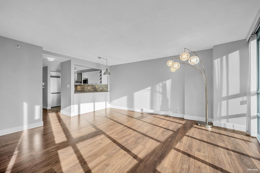 1802 930 Cambie Street