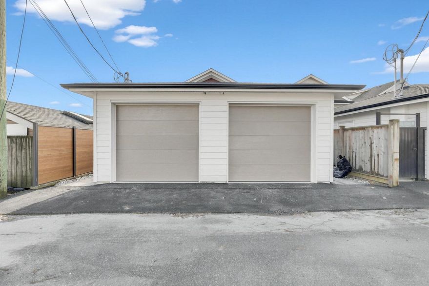 1 3547 E Georgia Street