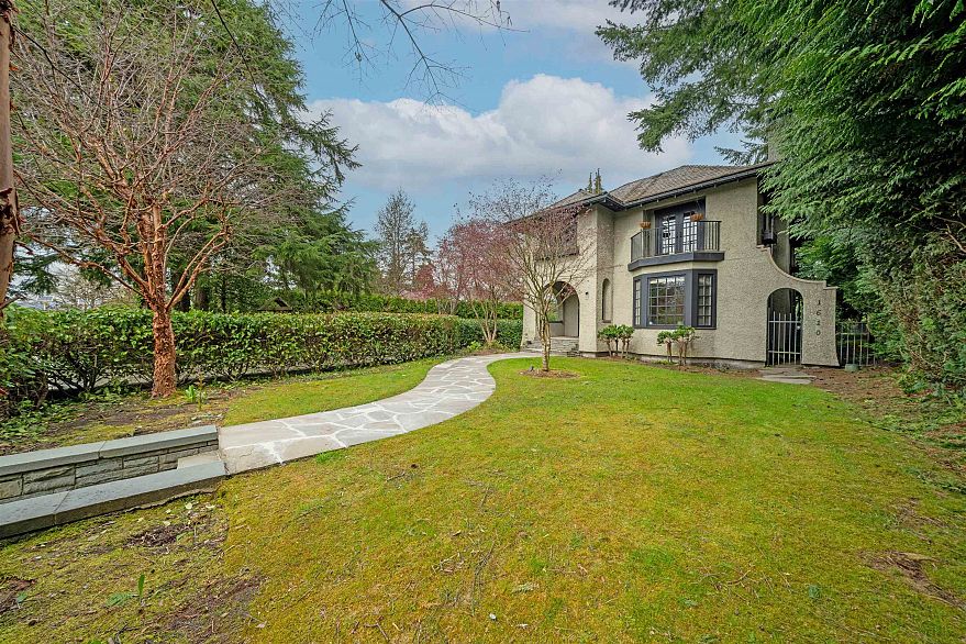 1610 Wesbrook Crescent