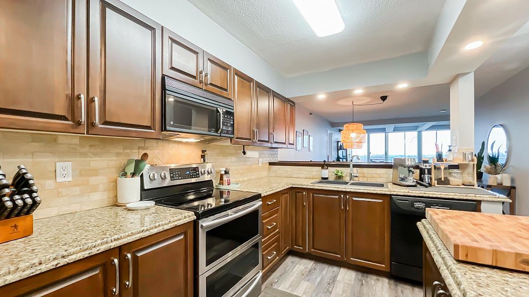 804 3061 N Kent Avenue