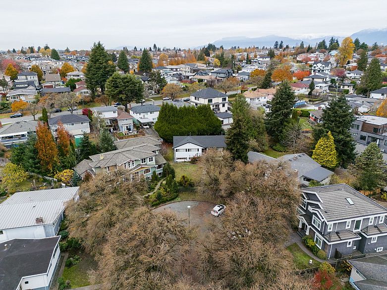 2689 Brightwood Place