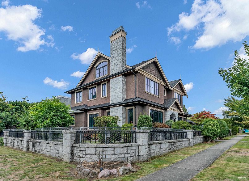 7283 Wiltshire Street