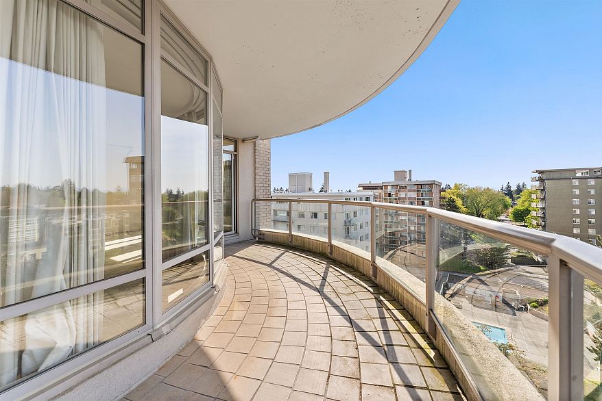 701 5850 Balsam Street