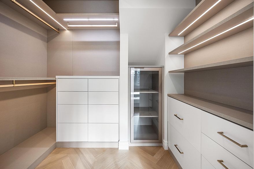 1973 Creelman Avenue