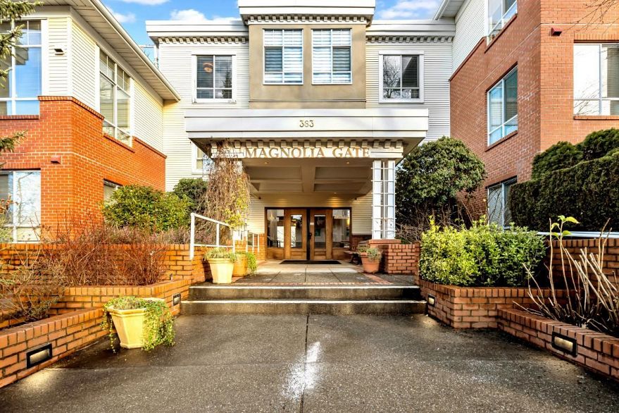 335 383 E 37th Avenue