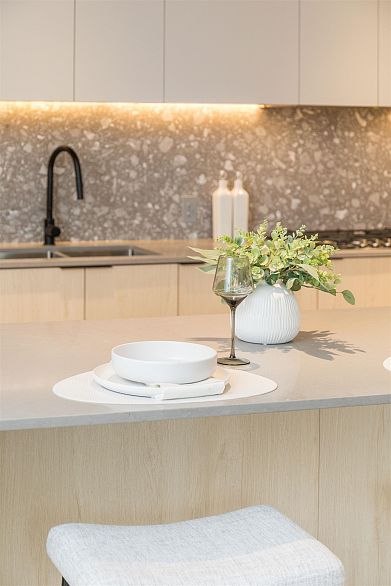 PH521 2471 St George Street