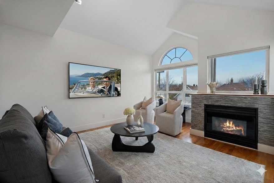 403 1623 E 2nd Avenue