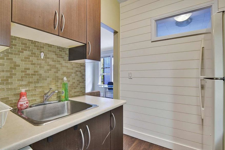 4 935 JERVIS STREET, Vancouver BC V6E 2B5