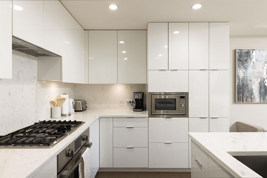 225 2888 Cambie Street