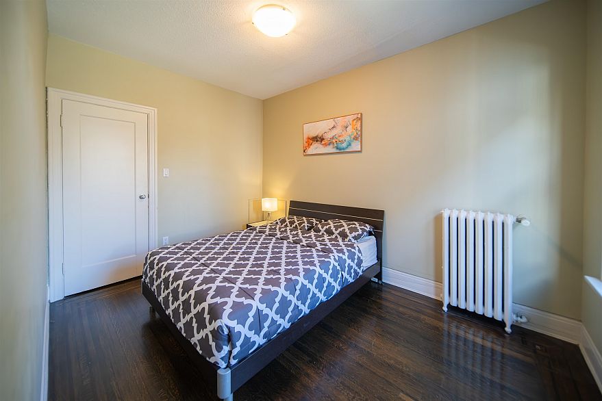 4 935 JERVIS STREET, Vancouver BC V6E 2B5