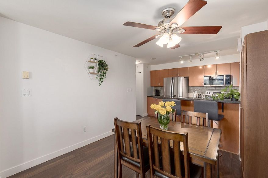 1109 2763 Chandlery Place