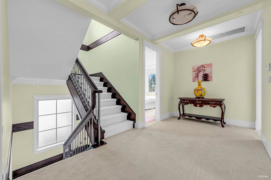 7283 Wiltshire Street