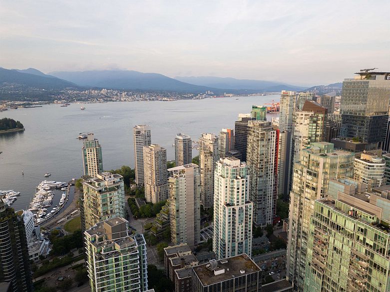 806 1238 Melville Street