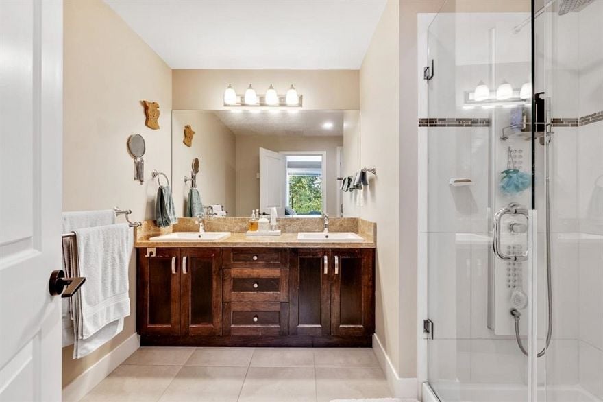 26 1299 COAST MERIDIAN ROAD, Coquitlam BC V3E 0H6