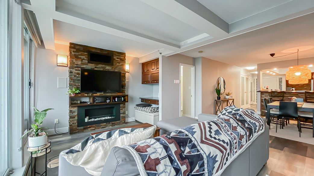 804 3061 N Kent Avenue