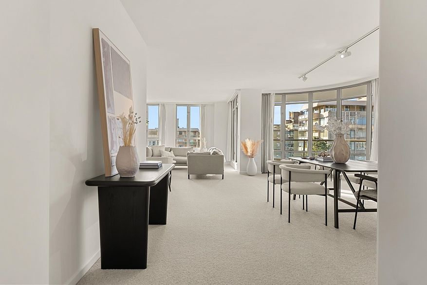 701 5850 Balsam Street