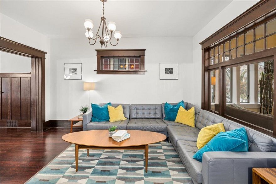 2029 Graveley Street