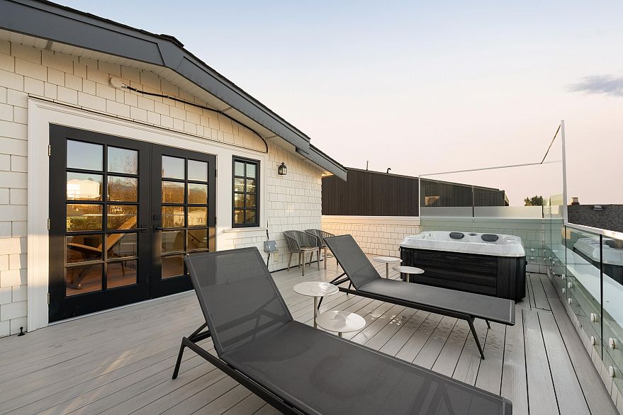 1973 Creelman Avenue