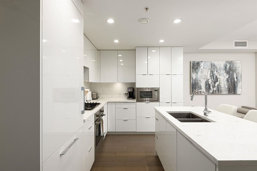 225 2888 Cambie Street