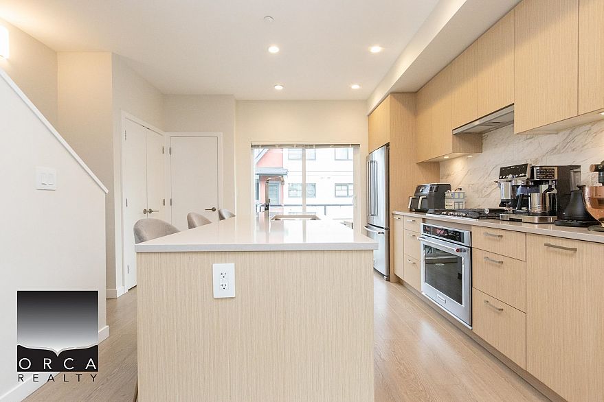 150 19451 SUTTON AVENUE, Pitt Meadows BC V3Y 0G6