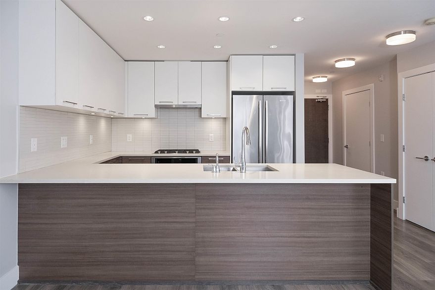 501 3488 Sawmill Crescent