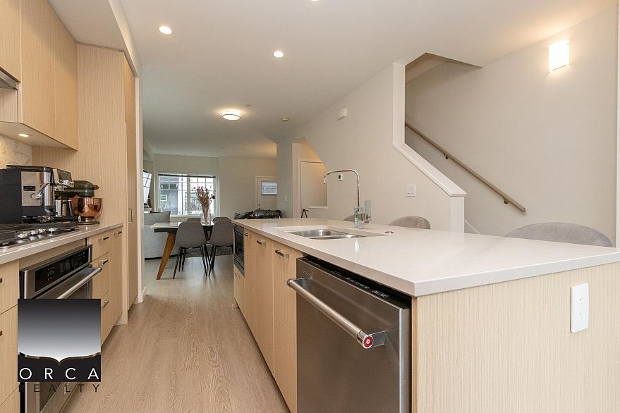 150 19451 SUTTON AVENUE, Pitt Meadows BC V3Y 0G6