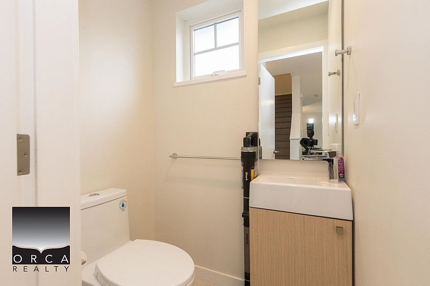 150 19451 SUTTON AVENUE, Pitt Meadows BC V3Y 0G6