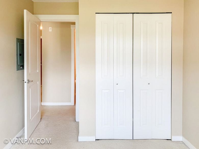 323 9288 ODLIN ROAD, Richmond BC V6X 0C3