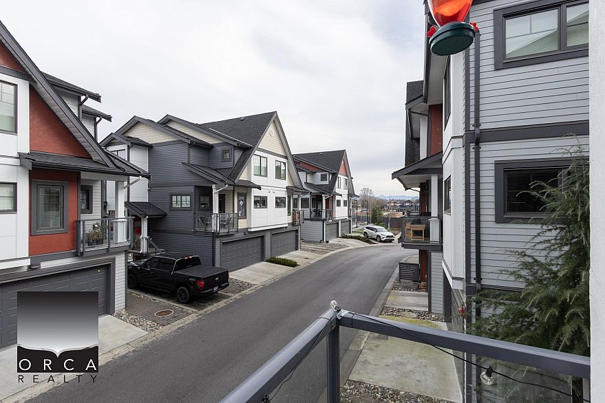 150 19451 SUTTON AVENUE, Pitt Meadows BC V3Y 0G6