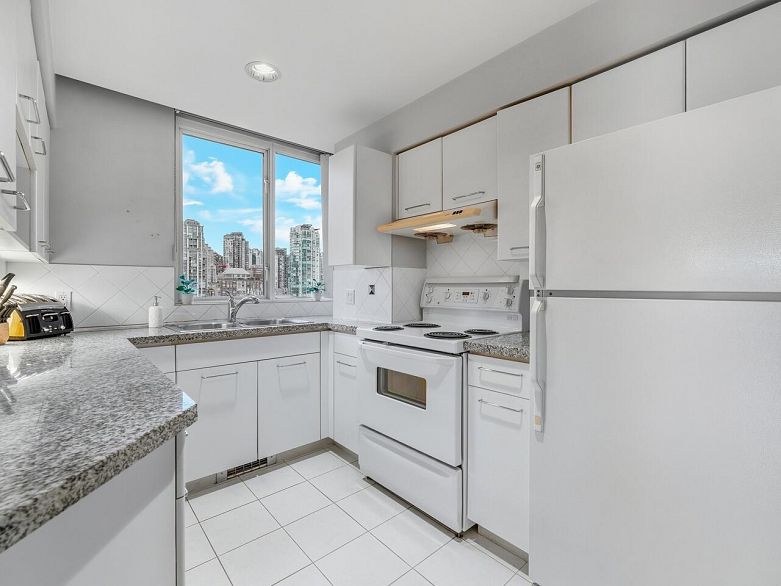 18C 139 Drake Street