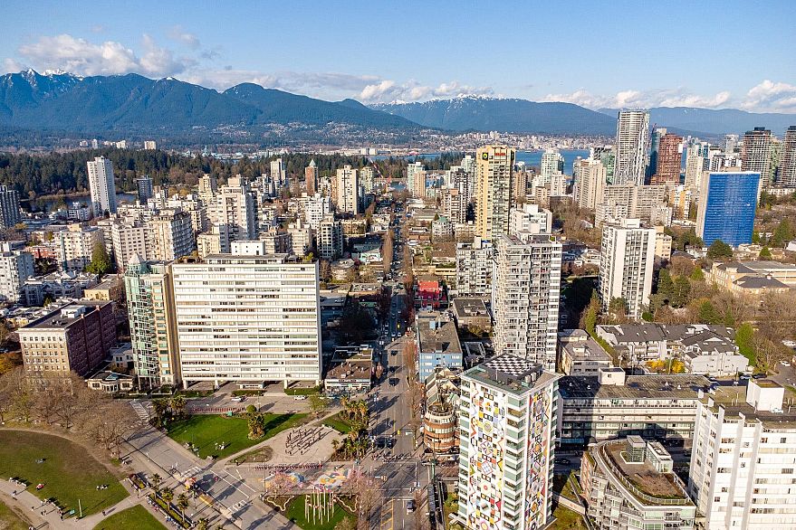 601 1850 Comox Street