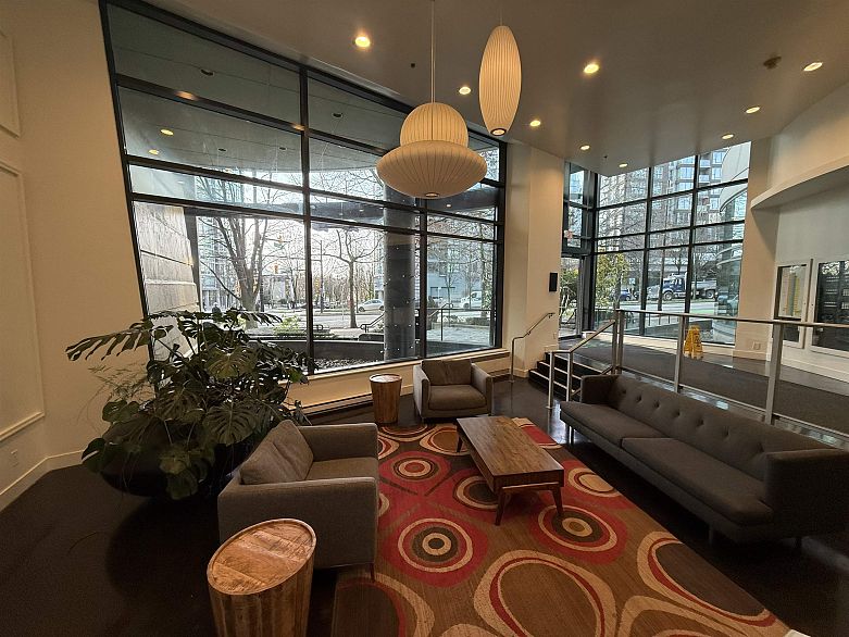 1901 501 Pacific Street