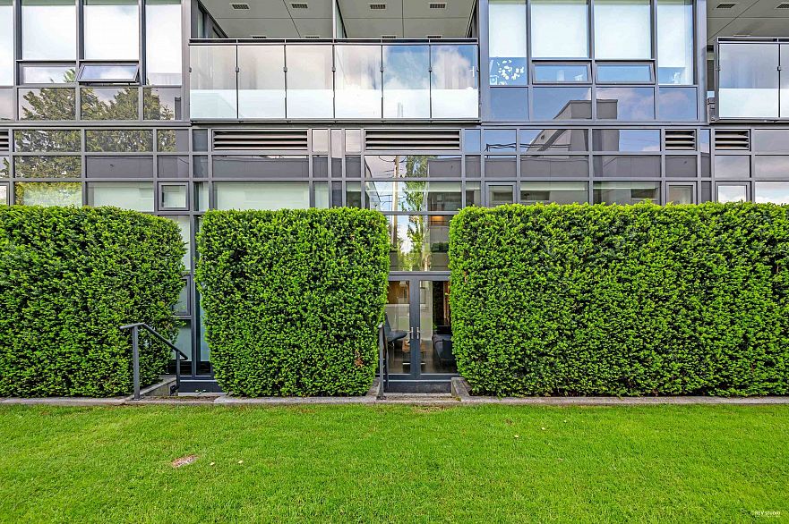 103 6311 Cambie Street