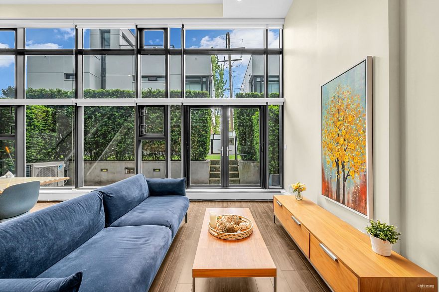 103 6311 Cambie Street