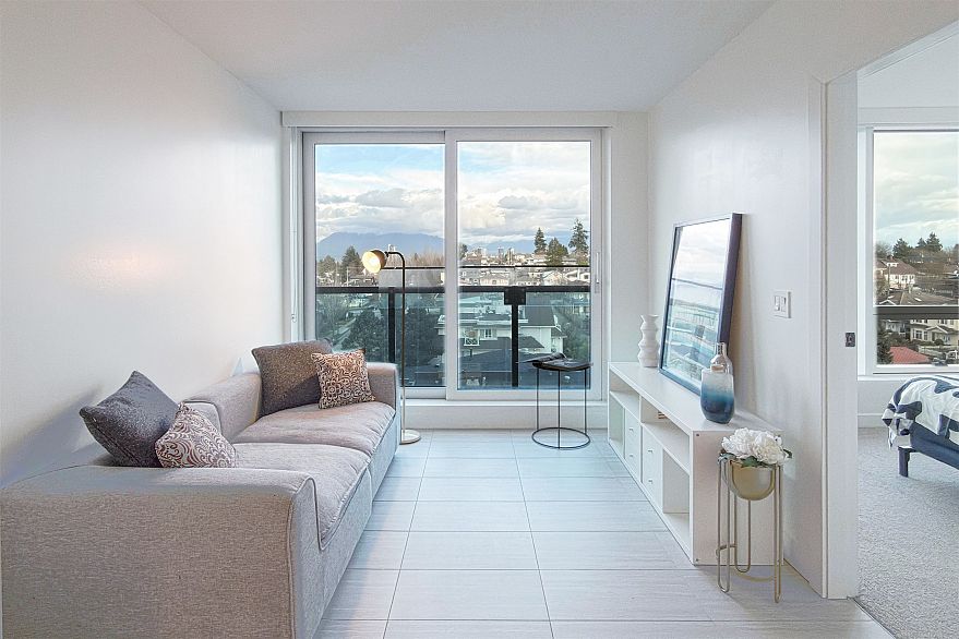 702 5058 Joyce Street