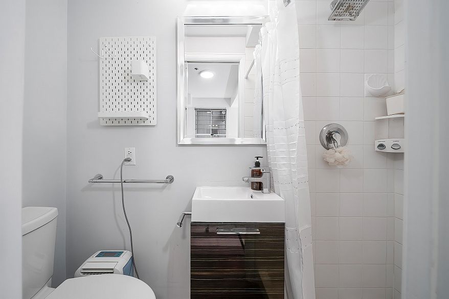 3458 Point Grey Road