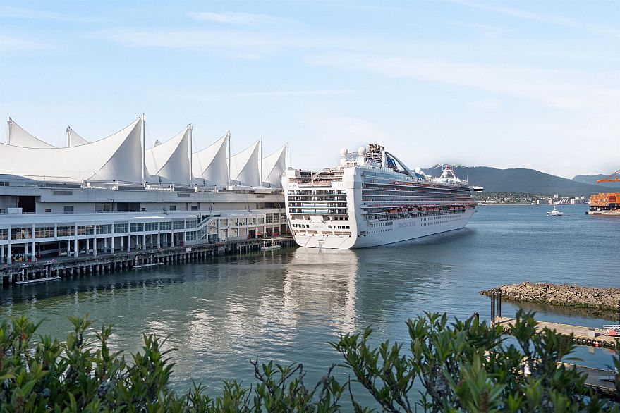 405 310 Water Street