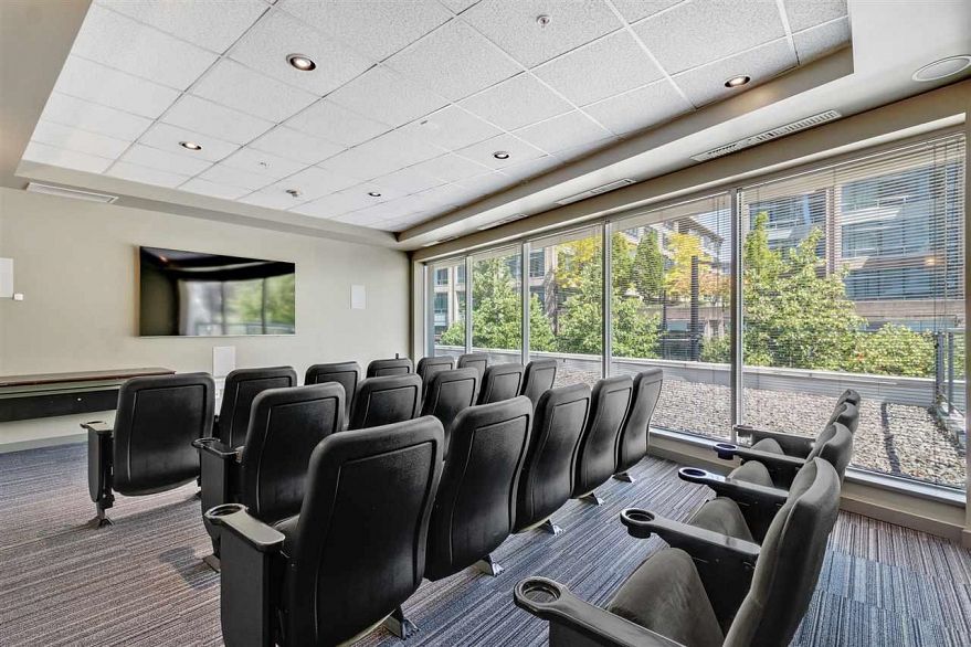 1501 939 Expo Boulevard