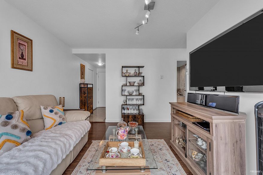 1905 1331 Alberni Street